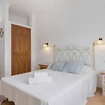 דירה Cerca Del Pueblo Con Piscina Compartida Parking Y Jardin Privado *