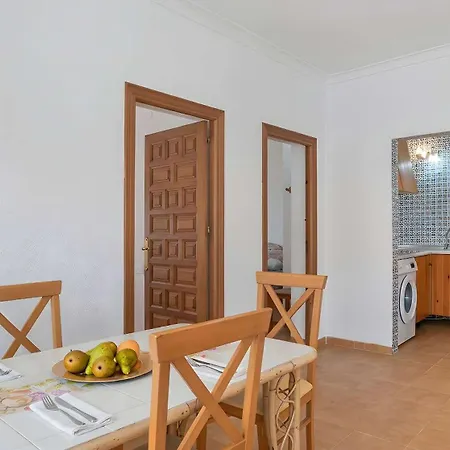 Apartment Cerca Del Pueblo Con Piscina Compartida Parking Y Jardin Privado Conil De La Frontera