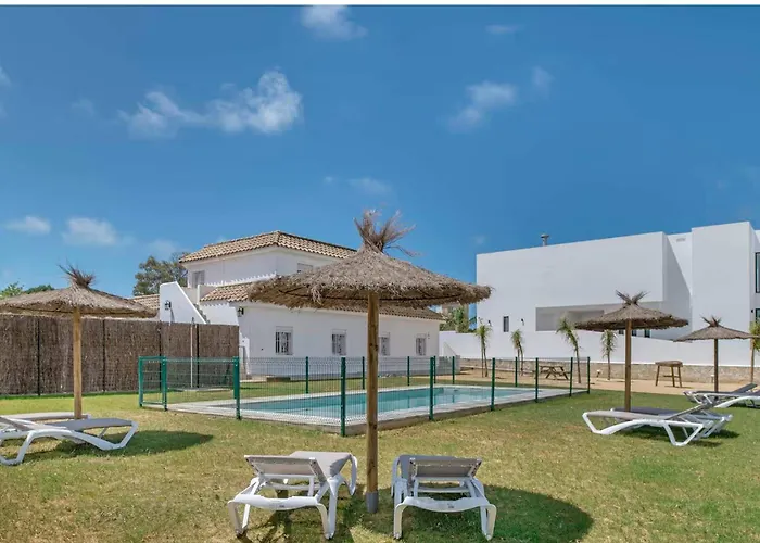 Cerca Del Pueblo Con Piscina Compartida Parking Y Jardin Privado Lägenhet *