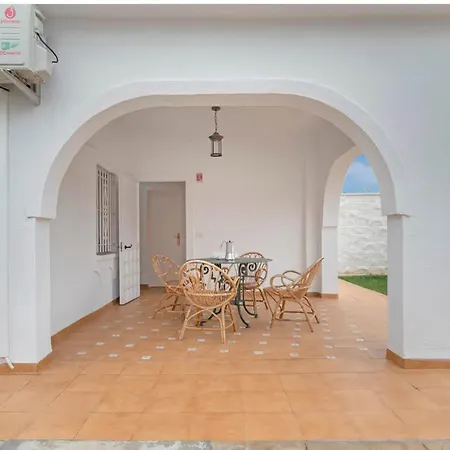 Cerca Del Pueblo Con Piscina Compartida Parking Y Jardin Privado Apartamento